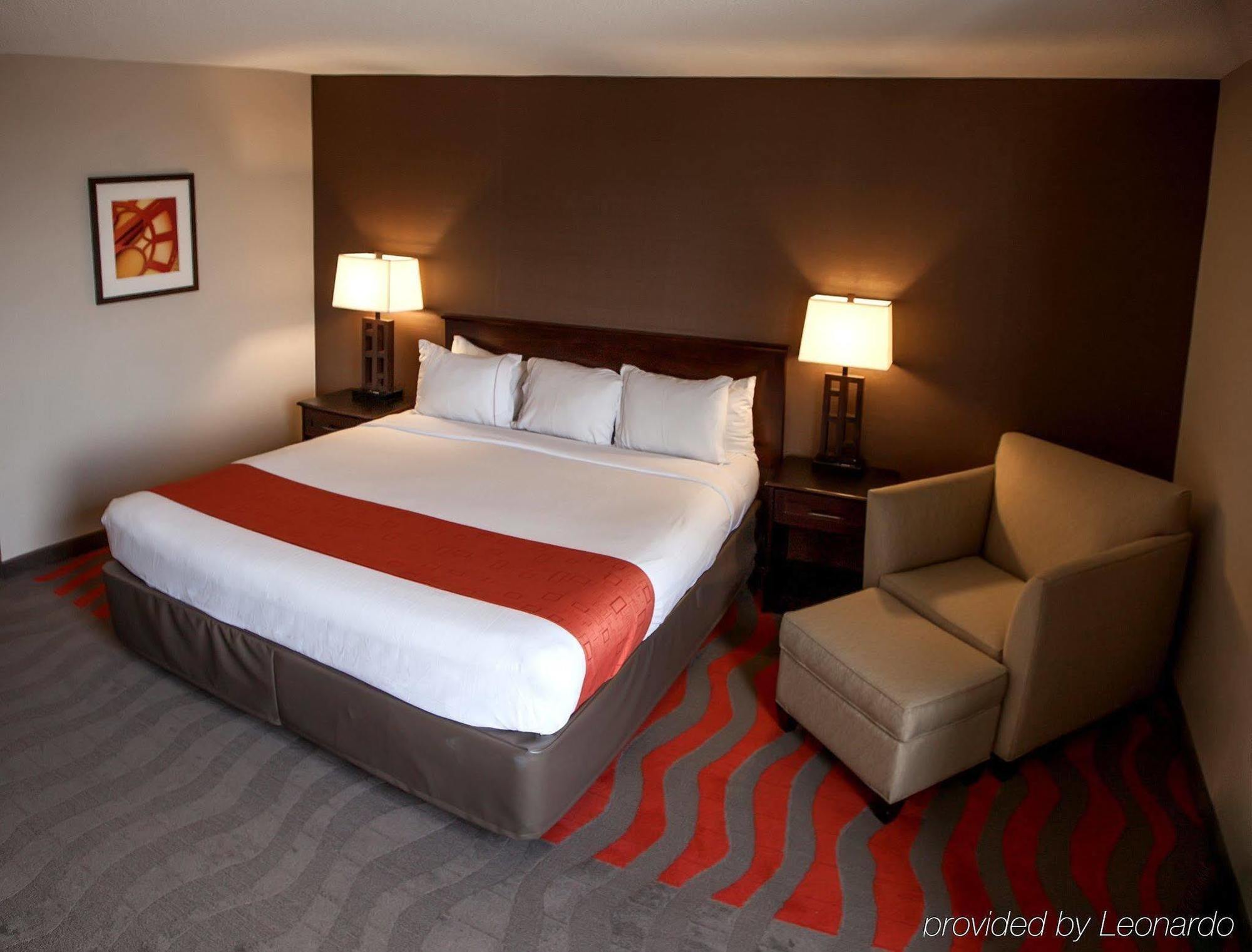 Holiday Inn Express Nashville-Downtown - Broadway By Ihg Ngoại thất bức ảnh